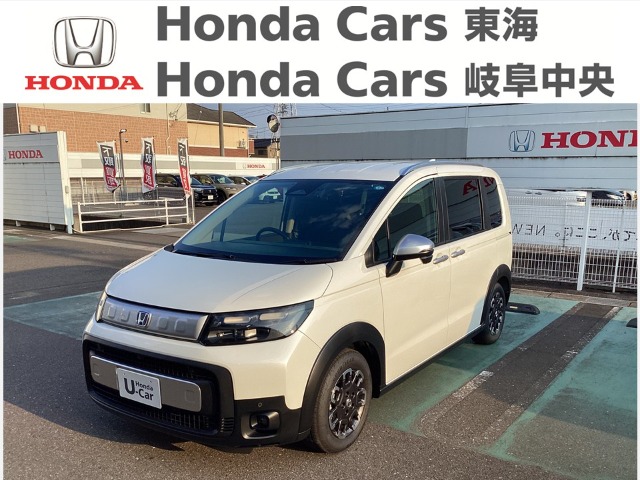 &nbsp;Honda　フリード&nbsp;ｅ:ＨＥＶ ＣＲＯＳＳＴＡＲ｜柳津店