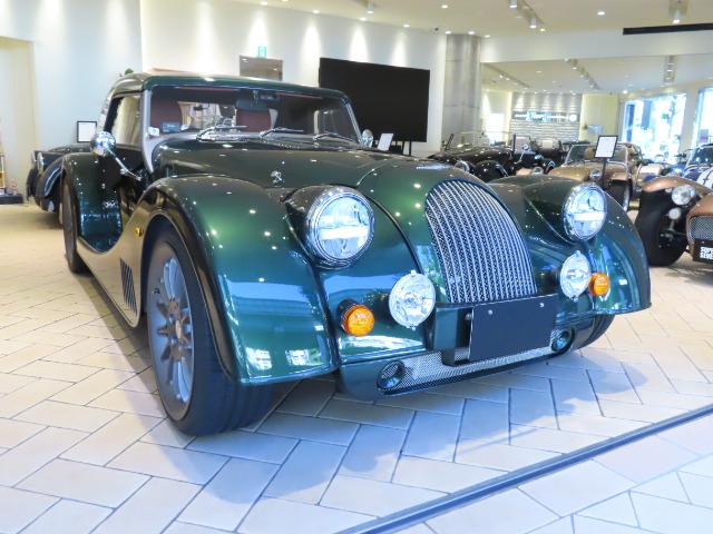 &nbsp; MORGAN&nbsp;PLUS Six ファーストエディション　メタリックエメラルド｜【MC】青山ショールーム
